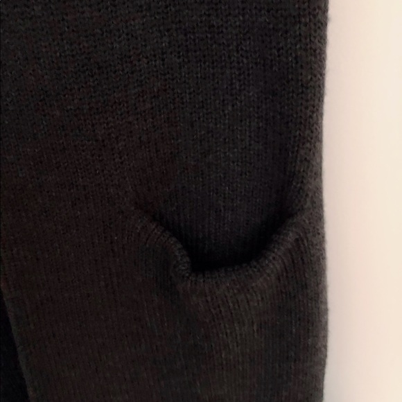 SOLD!!!Wilfred Olivie charcoal cardigan - Picture 7 of 9